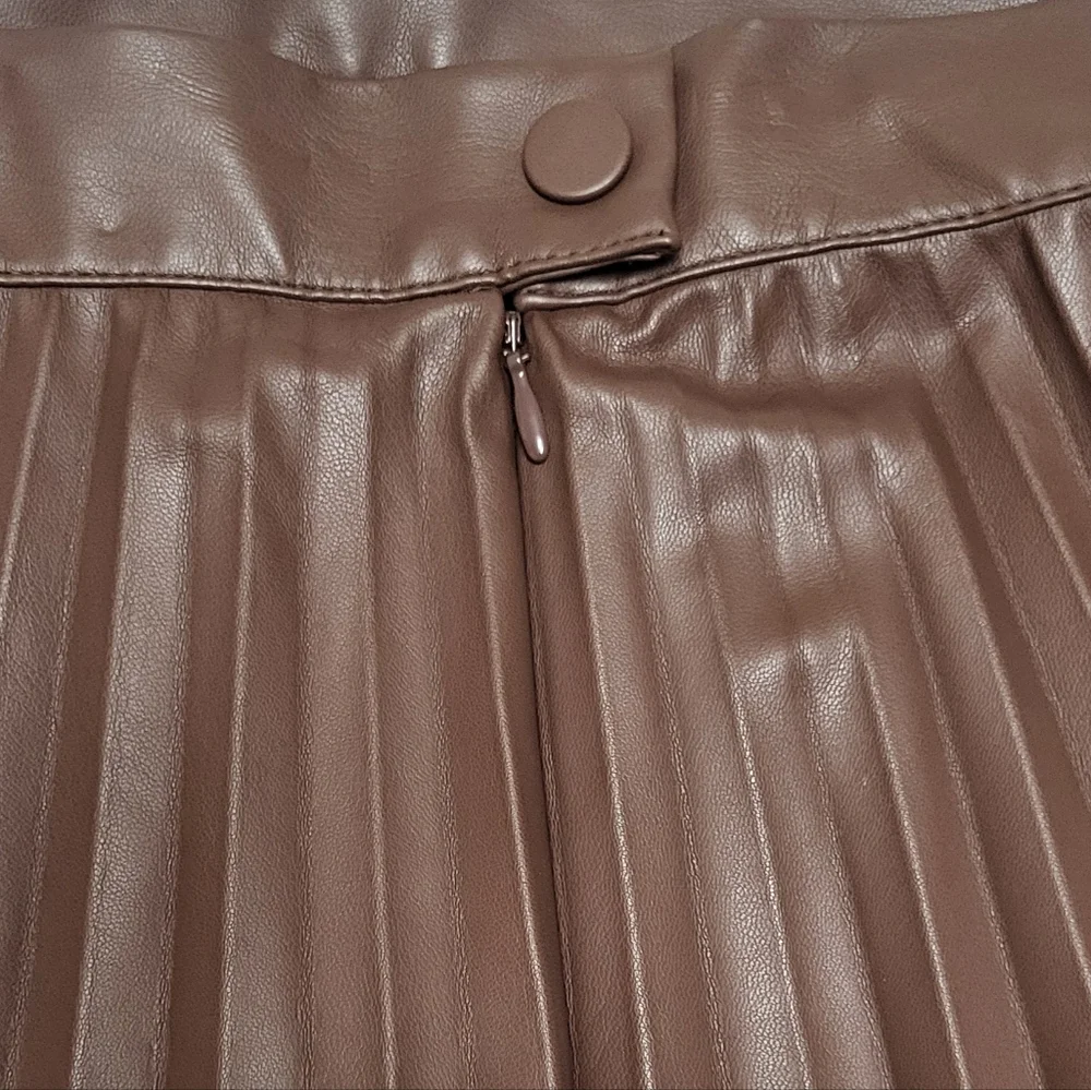 H&M Brown Leather Midi A-Line Pleated Skirt Full Circle - Picture 10 of 15